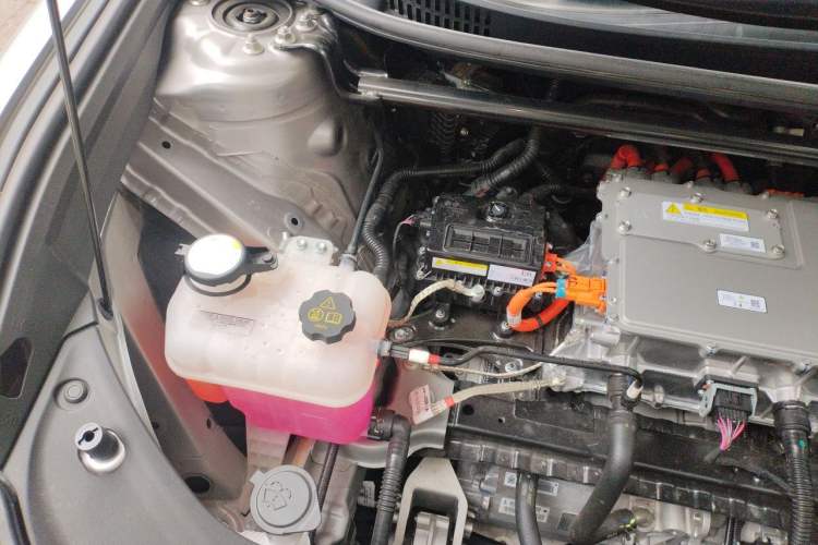 Used Toyota bZ5 2025 Model 550 JOY Engine Bay Right