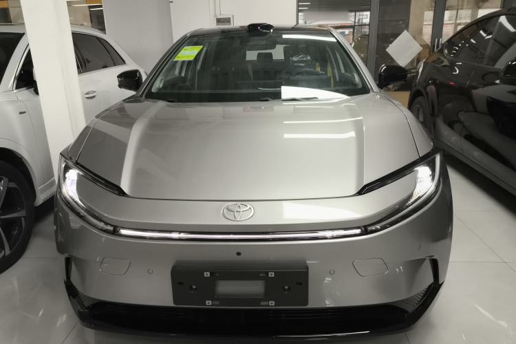 Used Toyota bZ5 2025 Model 630 MAX Smart Driving Edition Front