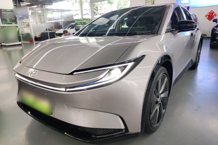 Used Toyota bZ5 2025 Model 550 PRO Guazi used car, China used car export, Used car for sale, Used  cars, Cheapest cars for sale