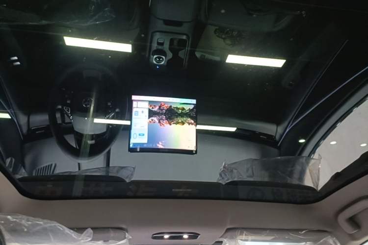 Used Toyota bZ5 2025 Model 550 PRO Headliner