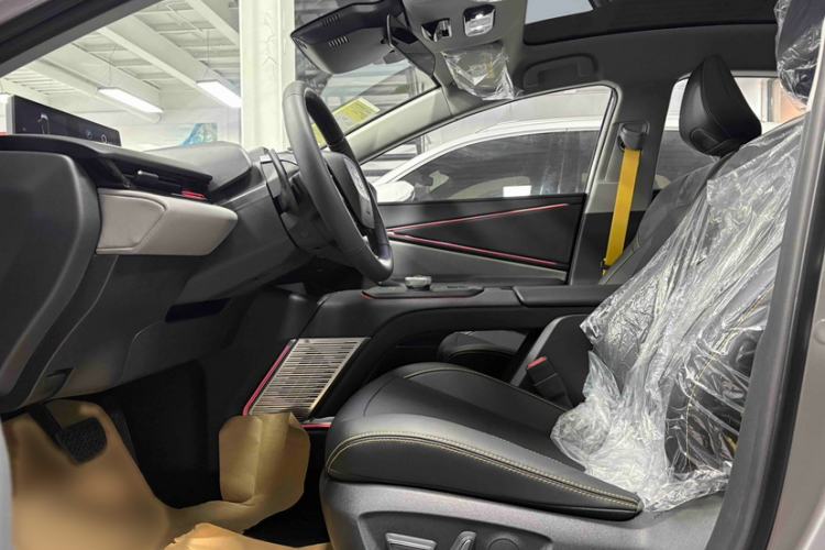 Used Toyota bZ5 2025 Model 630 MAX Smart Driving Edition Interior 2