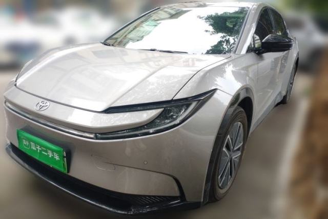 Used Toyota bZ5 2025 Model 550 JOY