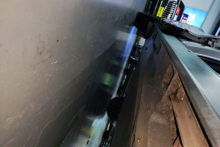 Used Toyota bZ5 2025 Model 550 PRO Right Side Sill