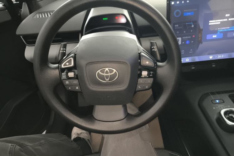 Used Toyota bZ5 2025 Model 550 JOY Steering Wheel