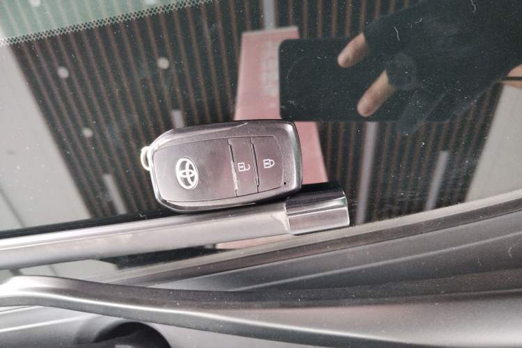 Used Toyota bZ5 2025 Model 550 JOY Vehicle Key