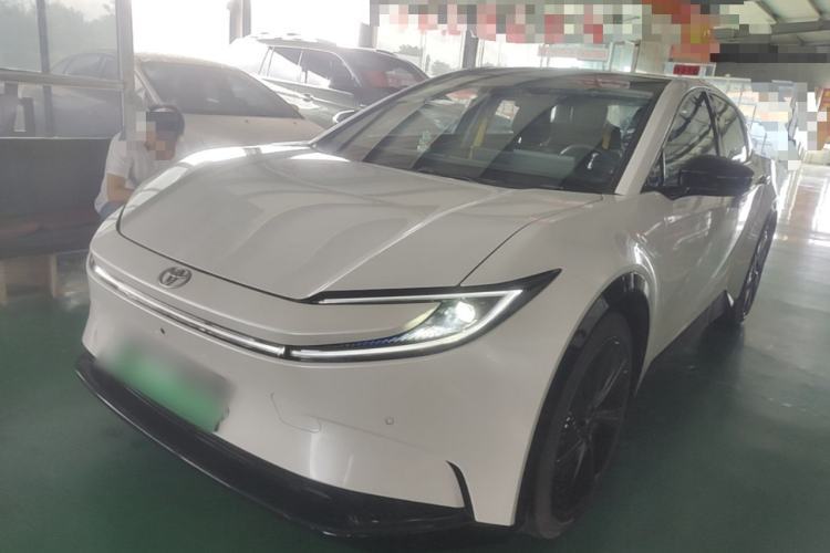 Used Toyota bZ5 2025 Model 550 PRO Guazi used car, China used car export, Used car for sale, Used cars, Cheapest cars for sale