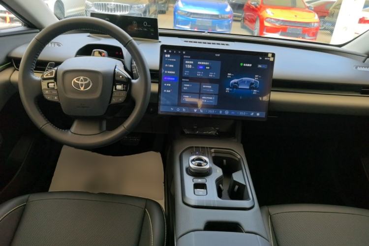 Used Toyota bZ5 2025 Model 550 PRO Center Console