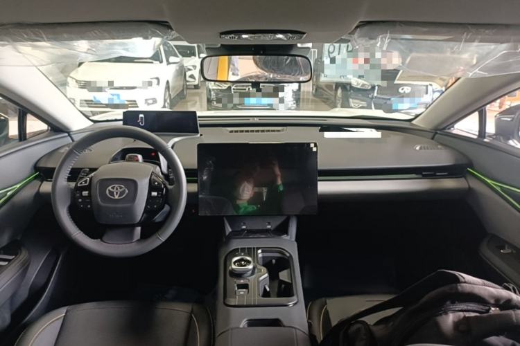 Used Toyota bZ5 2025 Model 550 PRO Center Console
