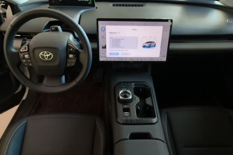 Used Toyota bZ5 2025 Model 630 PRO Center Console