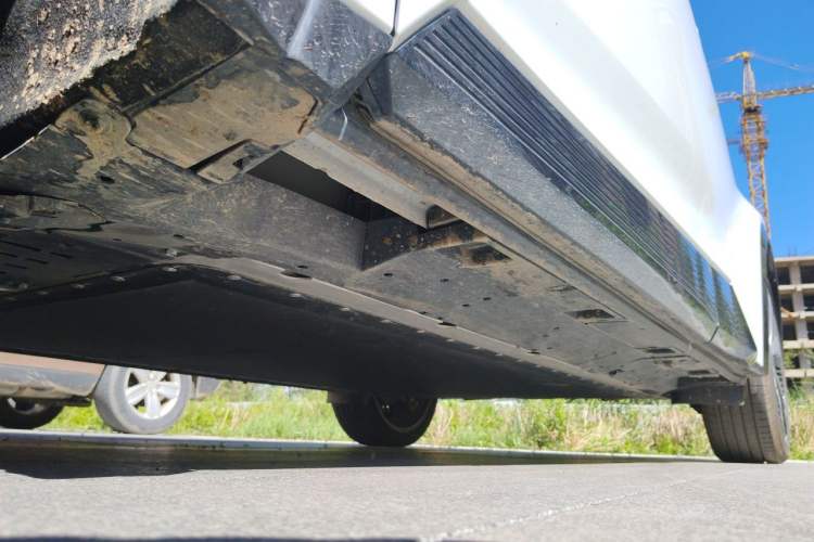 Used Toyota bZ5  Chassis Front Left