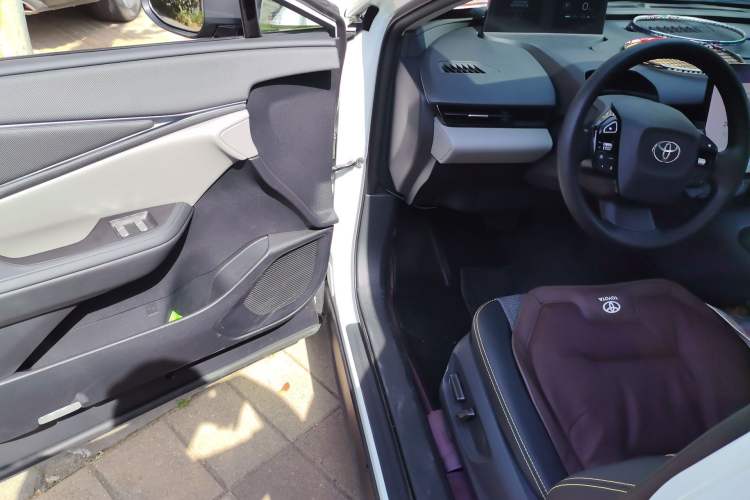 Used Toyota bZ5 2025 Model 550 JOY Driver Seat
