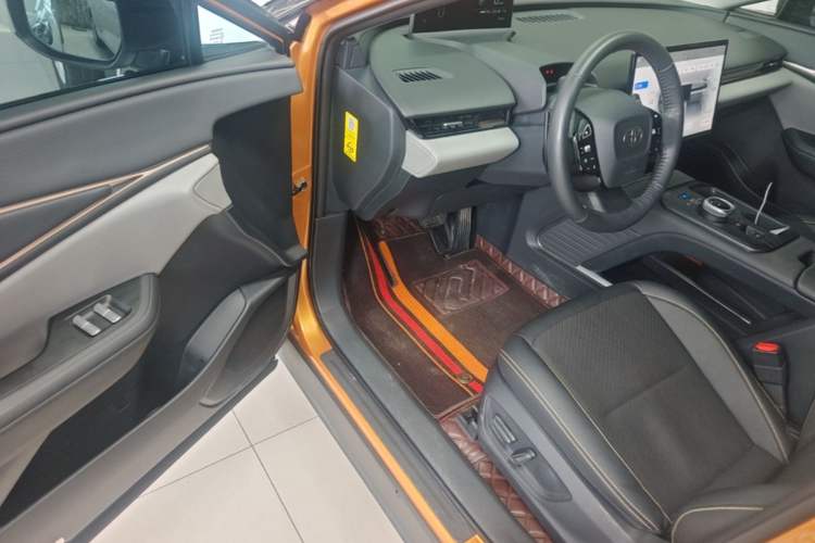 Used Toyota bZ5 2025 Model 550 PRO Smart Driving Edition Driver Seat