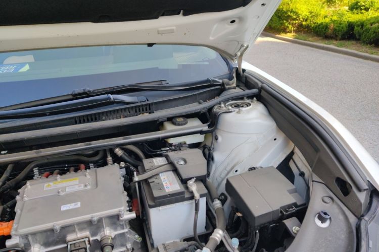 Used Toyota bZ5 2025 Model 550 JOY Engine Bay Left
