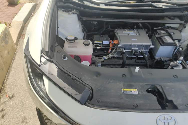 Used Toyota bZ5 2025 Model 550 JOY Engine Bay Right