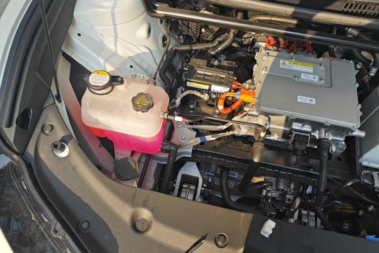 Used Toyota bZ5 2025 Model 550 PRO Engine Bay Right