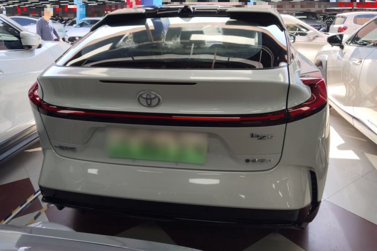 Used Toyota bZ5 2025 Model 550 PRO Smart Driving Edition Exterior 4