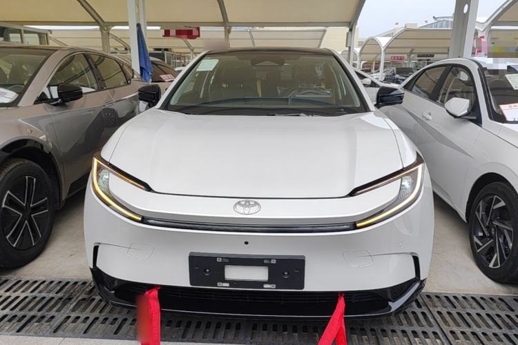 Used Toyota bZ5 2025 Model 550 PRO Front