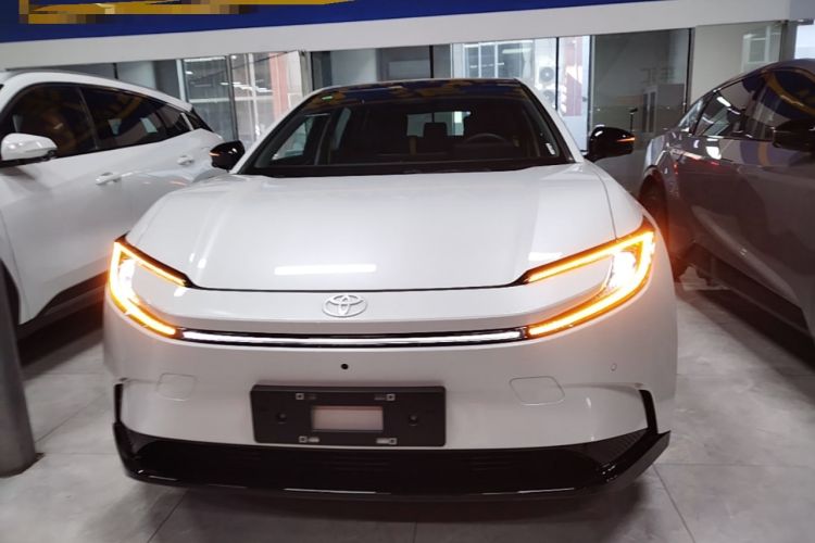 Used Toyota bZ5 2025 Model 550 PRO Front