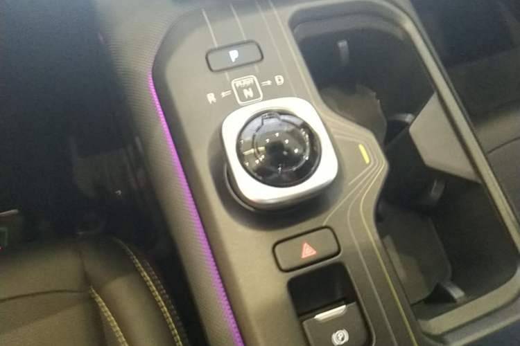 Used Toyota bZ5 2025 Model 630 MAX Smart Driving Edition Gear Lever