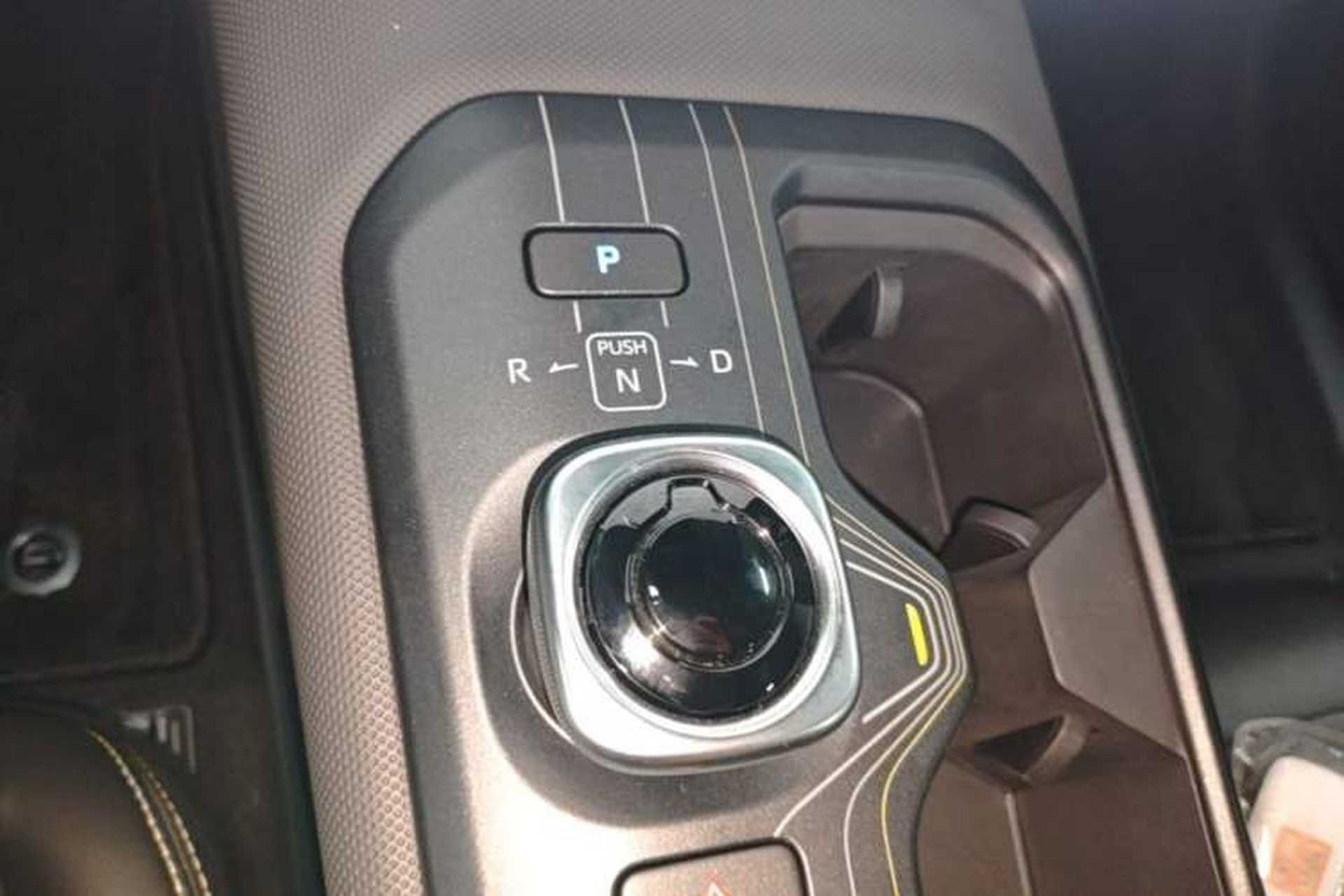 Used Toyota bZ5 2025 Model 630 PRO Smart Driving Edition Gear Lever