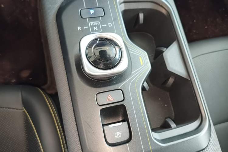 Used Toyota bZ5 2025 Model 630 PRO Gear Lever