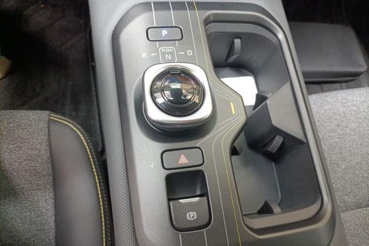Used Toyota bZ5 2025 Model 550 JOY Gear Lever