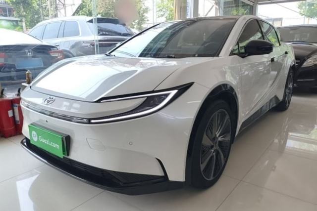 Used Toyota bZ5 2025 Model 630 PRO