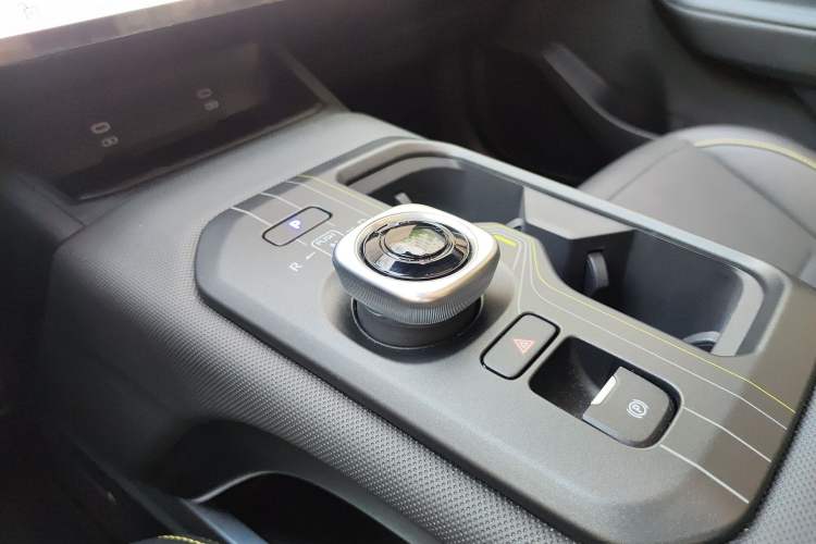 Used Toyota bZ5 2025 Model 550 PRO Smart Driving Edition Interior 13