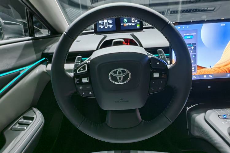 Used Toyota bZ5 2025 Model 550 PRO Smart Driving Edition Interior 2