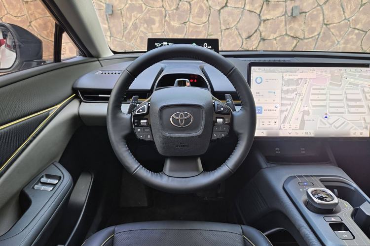 Used Toyota bZ5 2025 Model 550 PRO Smart Driving Edition Interior 6