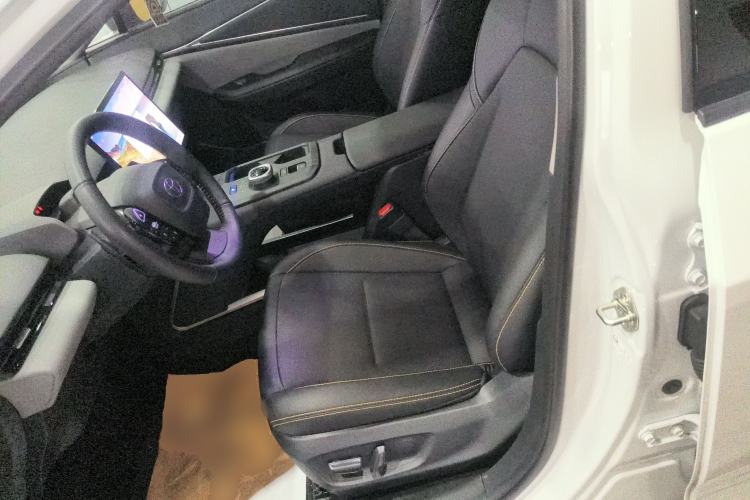 Used Toyota bZ5 2025 Model 550 PRO Smart Driving Edition Left Front Seat