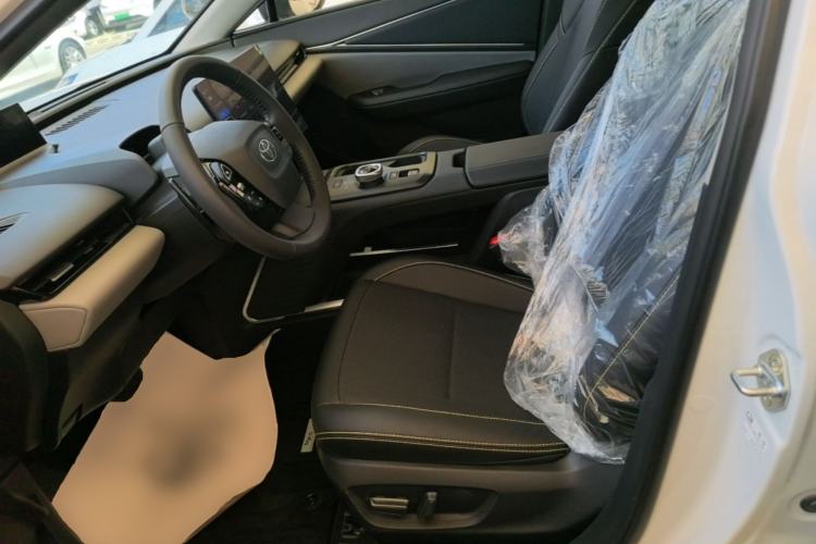 Used Toyota bZ5 2025 Model 550 PRO Left Front Seat