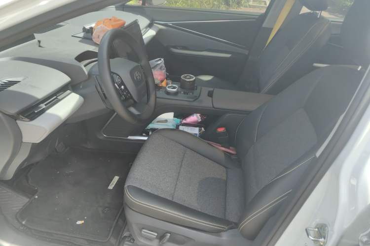 Used Toyota bZ5 2025 Model 550 JOY Left Front Seat