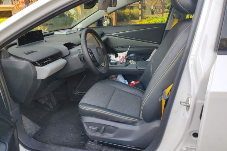 Used Toyota bZ5 2025 Model 550 JOY Left Front Seat