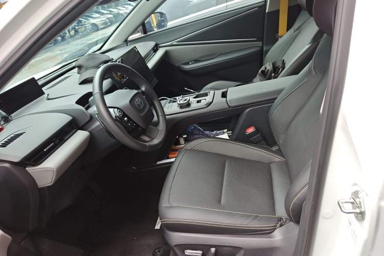Used Toyota bZ5 2025 Model 550 PRO Left Front Seat