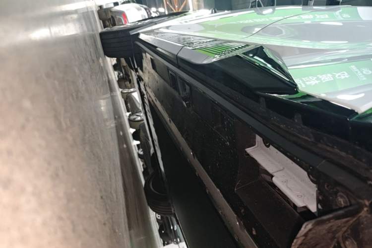 Used Toyota bZ5 2025 Model 630 PRO Smart Driving Edition Left Side Sill