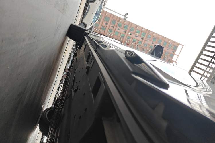 Used Toyota bZ5 2025 Model 550 PRO Left Side Sill