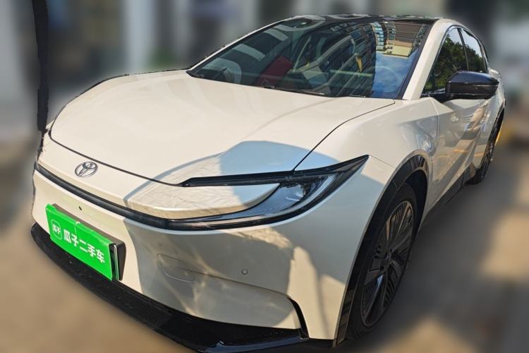 Used Toyota bZ5 2025 Model 550 PRO Guazi used car, China used car export, Used car for sale, Used cars, Cheapest cars for sale