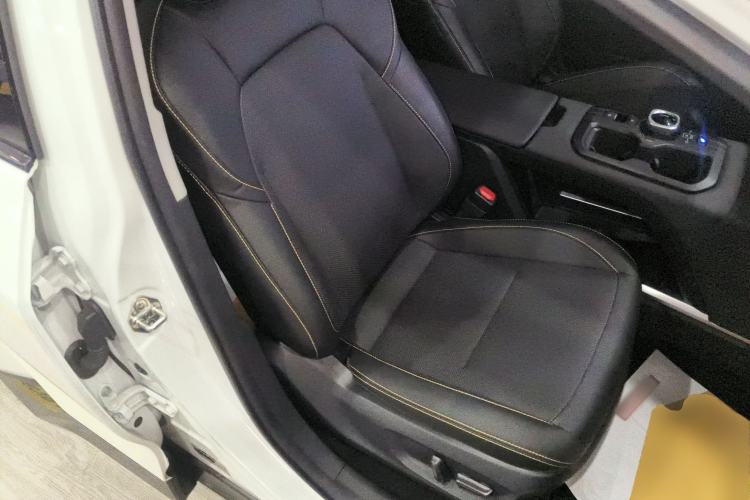 Used Toyota bZ5 2025 Model 550 PRO Smart Driving Edition Right Front Seat
