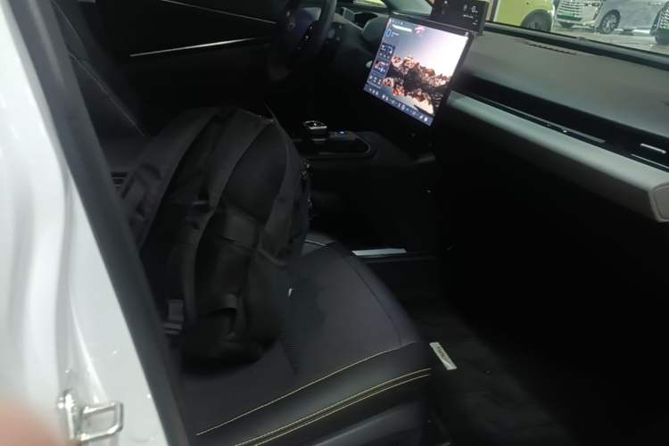 Used Toyota bZ5 2025 Model 550 PRO Right Front Seat