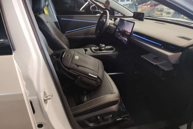 Used Toyota bZ5 2025 Model 550 PRO Right Front Seat