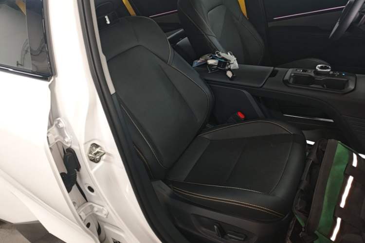 Used Toyota bZ5 2025 Model 630 PRO Smart Driving Edition Right Front Seat