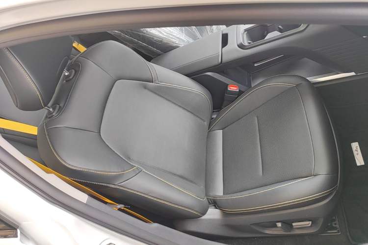 Used Toyota bZ5 2025 Model 550 PRO Right Front Seat