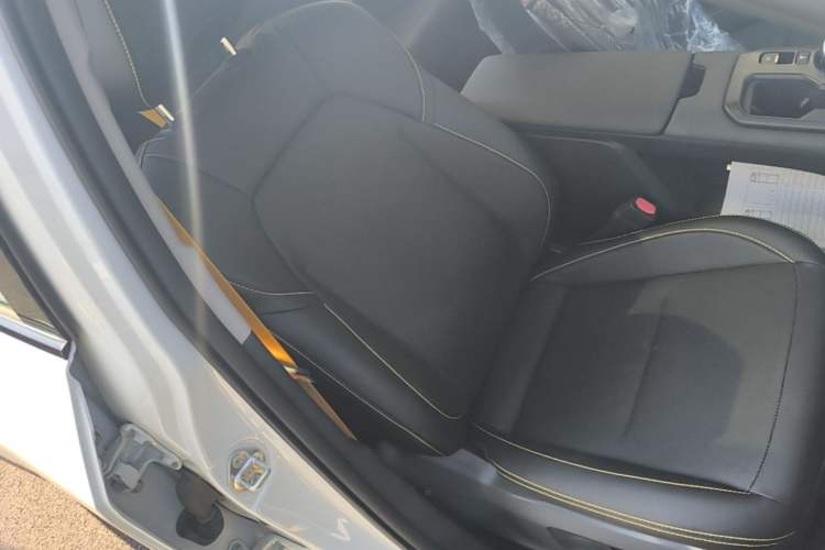 Used Toyota bZ5 2025 Model 550 PRO Right Front Seat