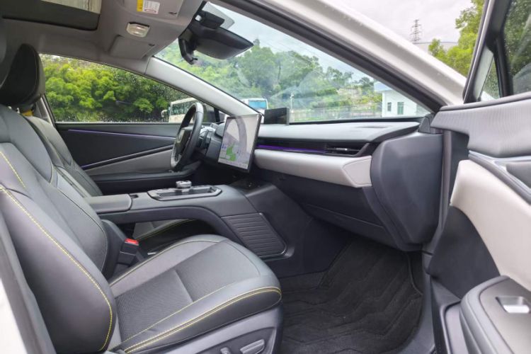 Used Toyota bZ5 2025 Model 550 PRO Smart Driving Edition Right Front Seat