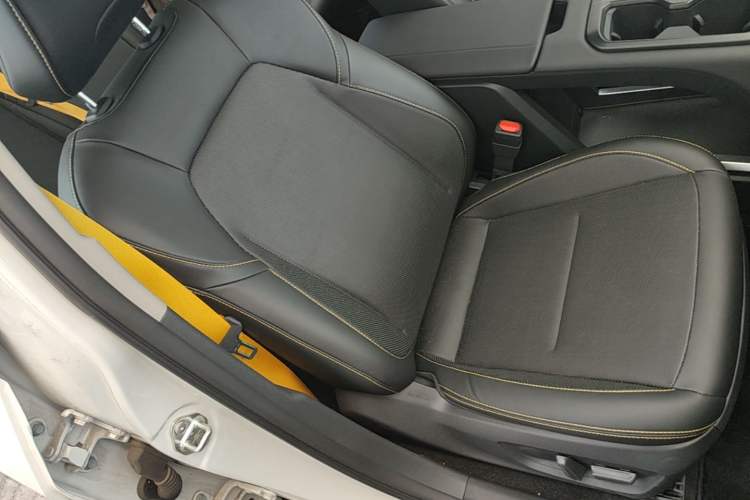 Used Toyota bZ5 2025 Model 550 PRO Smart Driving Edition Right Front Seat
