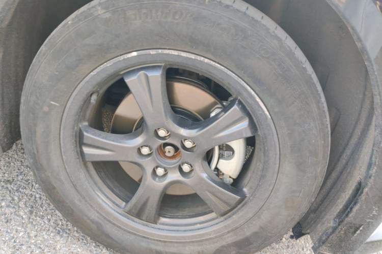Used Toyota bZ5 2025 Model 550 JOY Right Front Wheel Hub