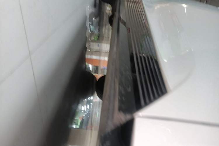 Used Toyota bZ5 2025 Model 550 PRO Right Side Sill