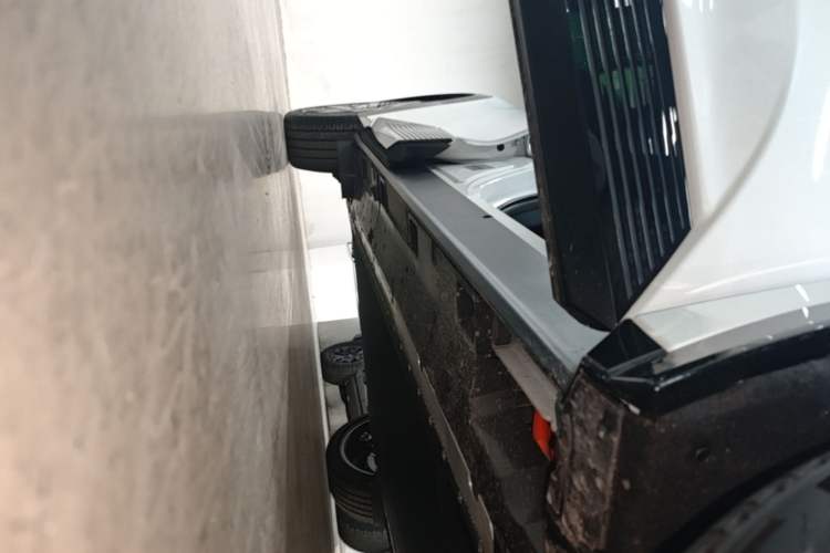 Used Toyota bZ5 2025 Model 630 PRO Smart Driving Edition Right Side Sill