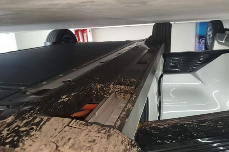 Used Toyota bZ5 2025 Model 550 JOY Right Side Sill